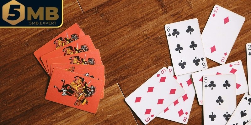 Chi tiết cách rút bài & xếp quân chuẩn