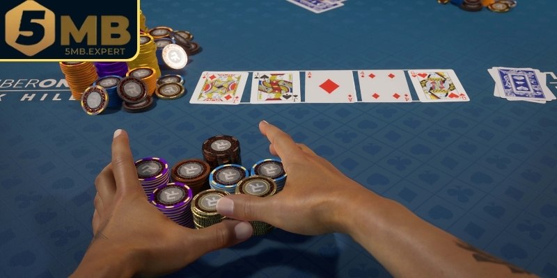 Trình tự các bước chơi Poker chi tiết